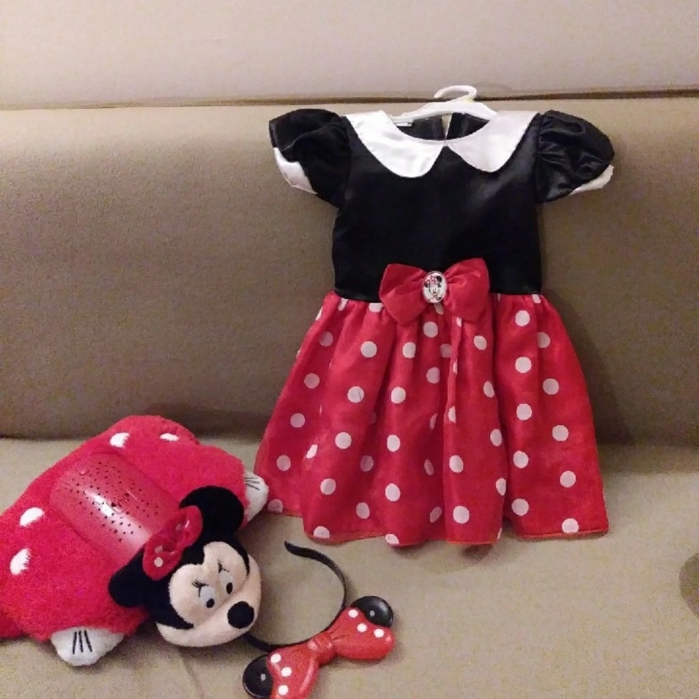 minnie mouse dress+ pillow